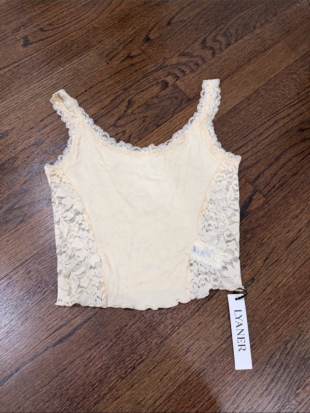 LYANER Lace Trim Ribbed Cami Tank in cream